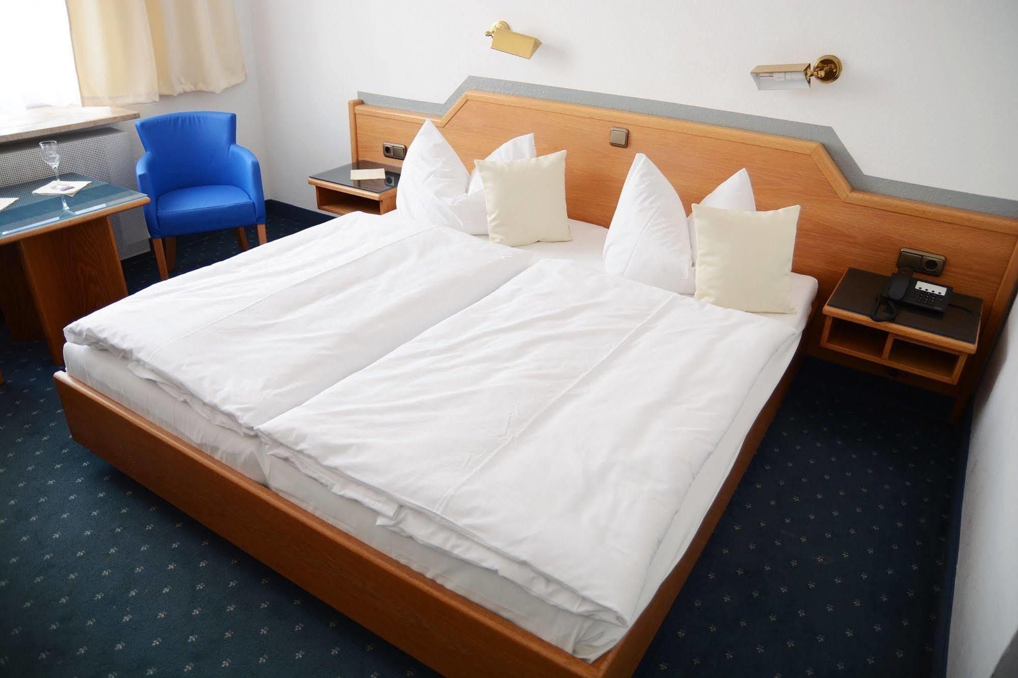 Hotel Krone Freilassing Esterno foto